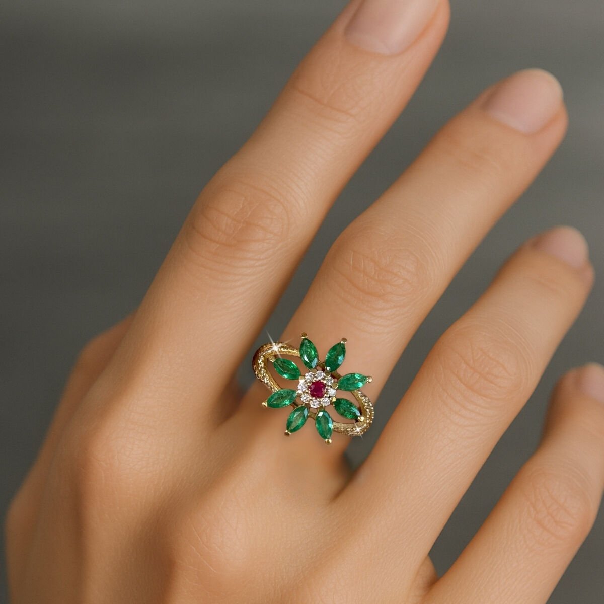 Topkapı Zümrüt Yüzük