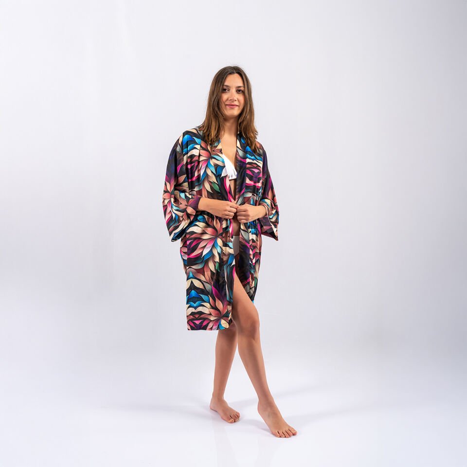 Saten İpek Yaprak Baskı Pareo