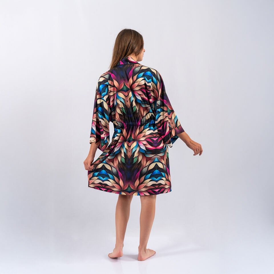 Saten İpek Yaprak Baskı Pareo